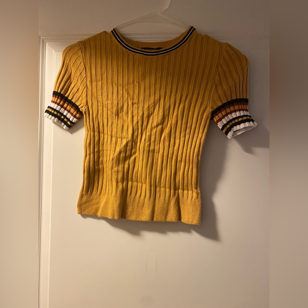 Forever 21 Yellow Shirt